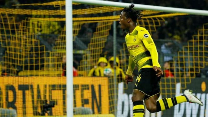 Penyerang Borussia Dortmund, Michy Batshuayi