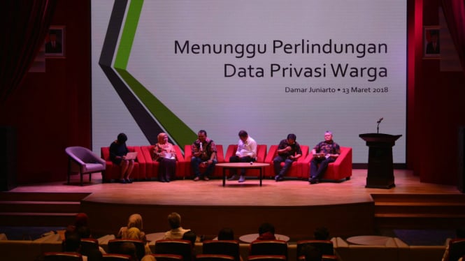 Pegiat Forum Demokrasi Digital, Damar Juniarto