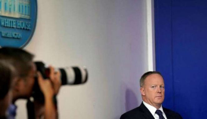 Mantan Juru Bicara Gedung Putih Sean Spicer