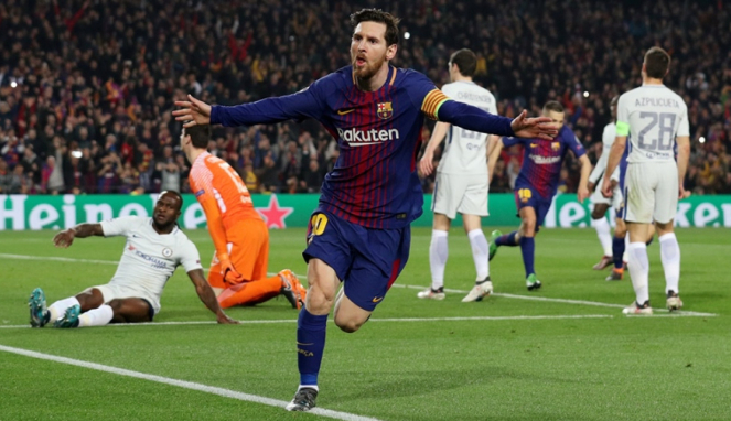 Pemain Barcelona, Lionel Messi, merayakan gol ke gawang Chelsea