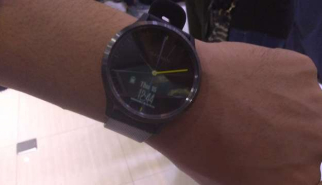 Smartwatch Vivomove HR.