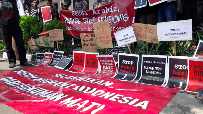 Demo kecam hukuman mati di Kedubes Arab Saudi, Jakarta.