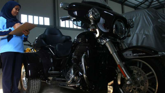 Moge Harley roda tiga milik Abdul Latif yang disita KPK