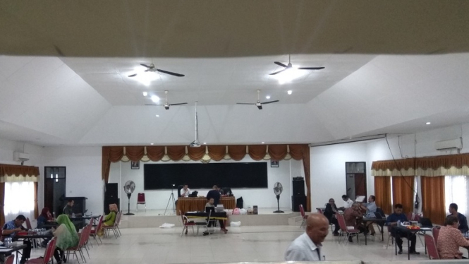 Suasana pemeriksaan KPK di Rupatama Polres Malang