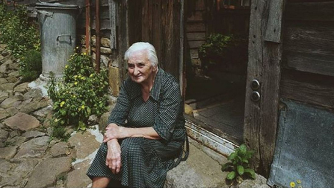 Wanita tua di Bulgaria