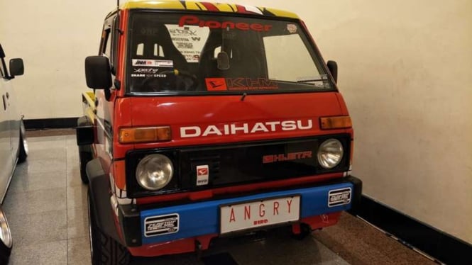 Modifikasi Daihatsu HijetR.