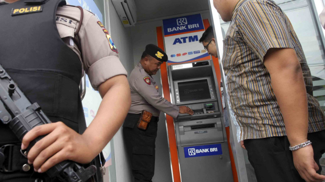 Anjungan Tunai Mandiri (ATM) Bank BRI