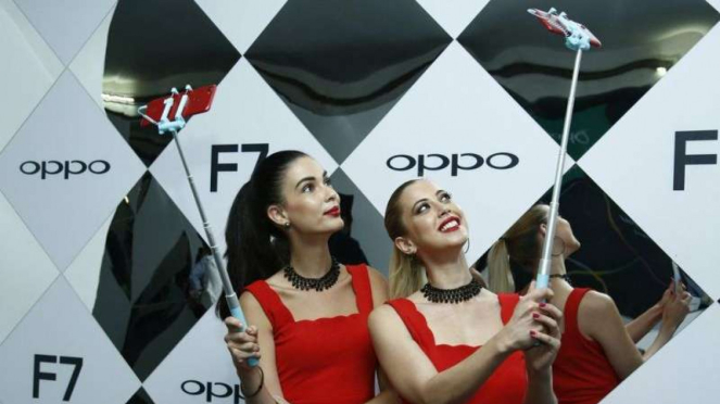 Selfie Oppo F7.