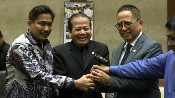 Golkar rotasi alat kelengkapan dewan di DPR