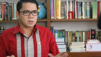 Arteria Dahlan Sarankan Penolak Revisi UU KPK ke MK