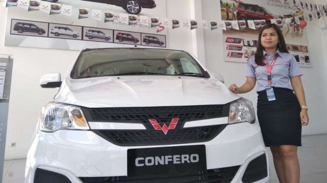 Wuling Confero