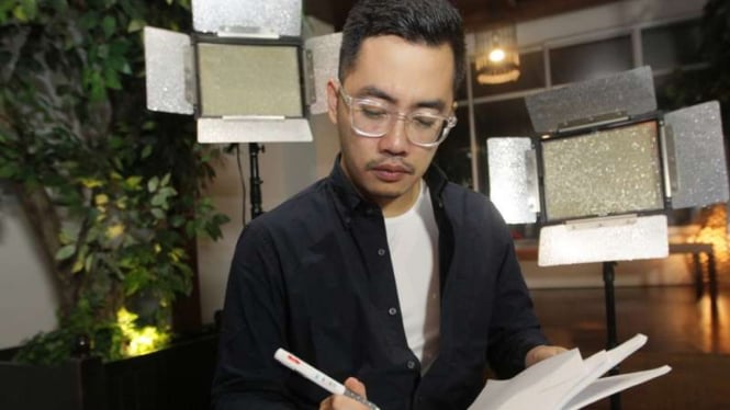Dennis Adhiswara Beberkan Kunci Sukses Peran Mamet Di Aadc