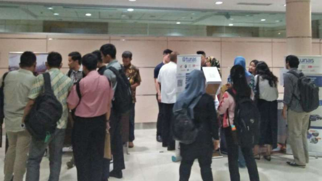 Universitas Bakrie menggelar Job Fair dalam rangka memfasilitasi lulusan baru.