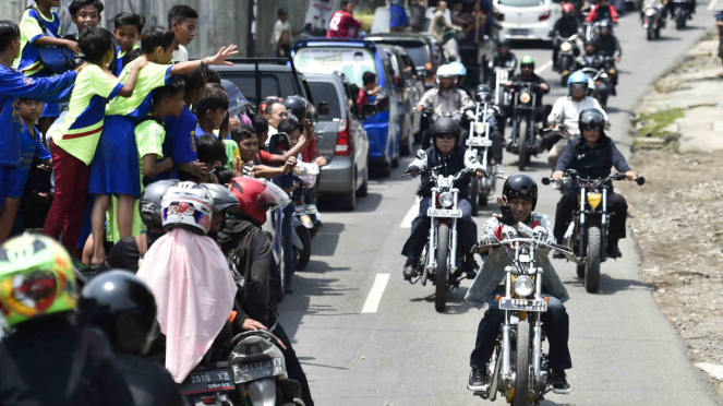 Touring Motor Presiden Joko Widodo