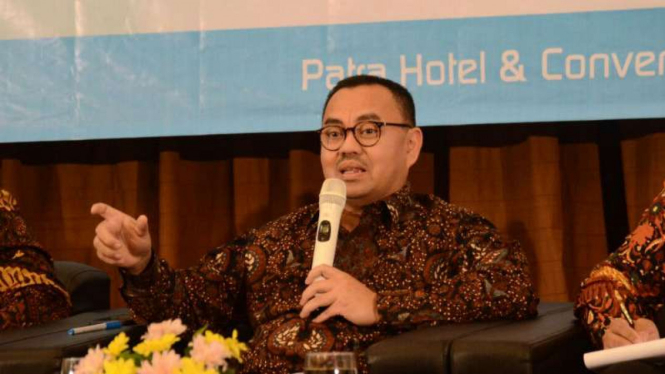 Sudirman Said, calon gubernur Jawa Tengah, saat dialog dengan Asosiasi Pengusaha Indonesia Jawa Tengah di Semarang pada Selasa, 10 April 2018.