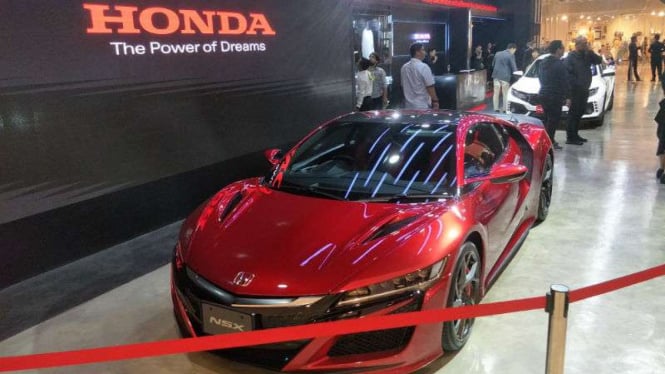 Galeri  Mobil dan Motor  Honda  di Jakarta Ini Pertama di Dunia
