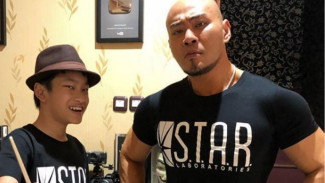 Deddy Corbuzier Tantang Pembuat soal Ujian Negara