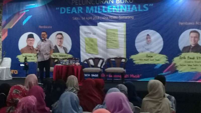 Sudirman Said dalam peluncuran buku berjudul 'Dear Millennials' di Semarang.