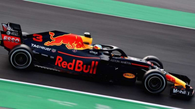 Pembalap Red Bull Racing.