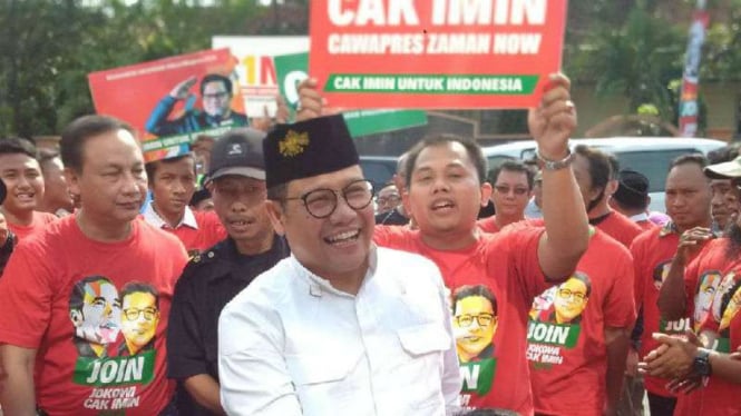 Ketua Umum PKB, Muhaimin Iskandar, meresmikan Posko Join saat menghadiri peresmian Posko Join di Semarang pada Selasa, 17 April 2018.