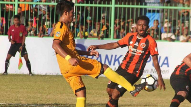 Pertandingan Perseru Serui vs Bhayangkara FC