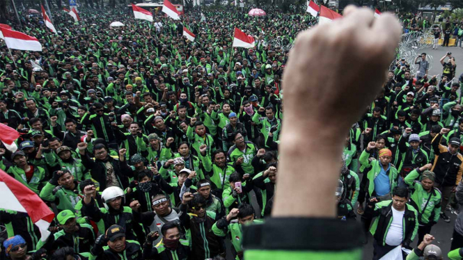 Para mitra pengemudi (driver) ojek online saat unjuk rasa di Jakarta beberapa waktu lalu.