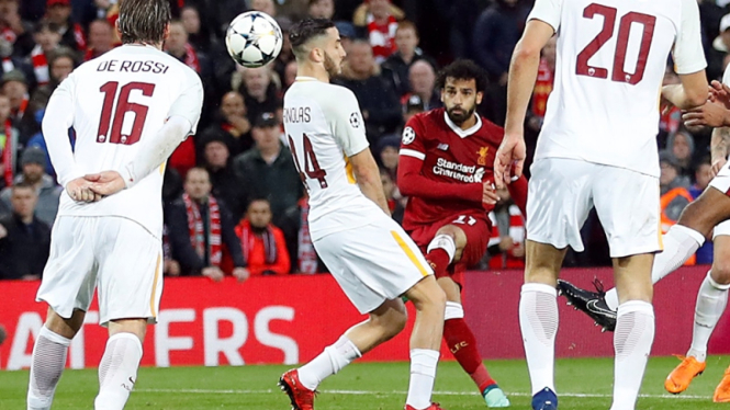 Pemain Liverpool, Mohamed Salah saat laga melawan AS Roma