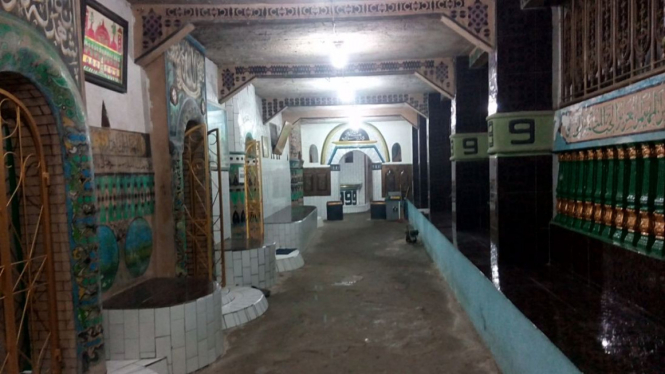 Masjid Pintu Seribu di Tangerang