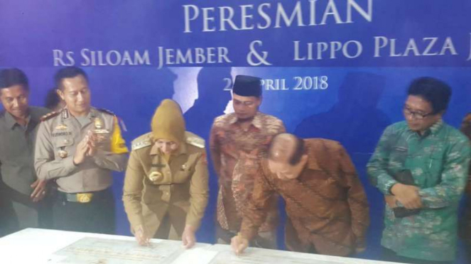 Peresmian Superblok Lippo di Jember.