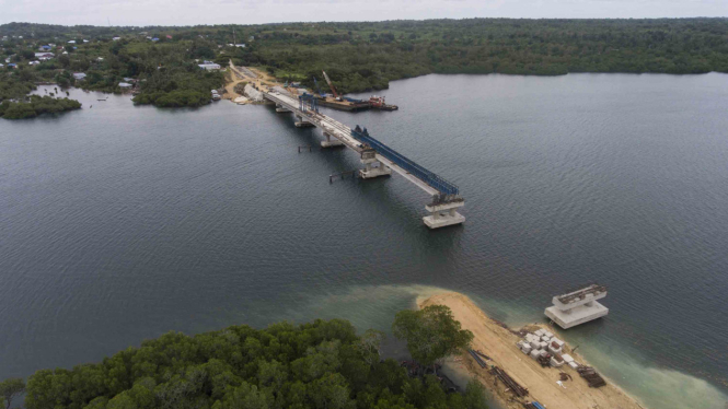 Pembangunan infrastruktur jembatan Wear Arafura di Provinsi Maluku
