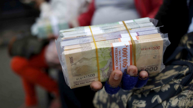Penukaran mata uang Indonesia, Rupiah