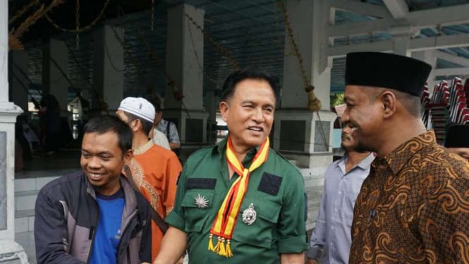 Ketua Umum Partai Bulan Bintang atau PBB, Yusril Ihza Mahendra, di Sasana Pagelaran Keraton Kasunanan Surakarta, Jawa Tengah, pada Senin, 7 Mei 2018.