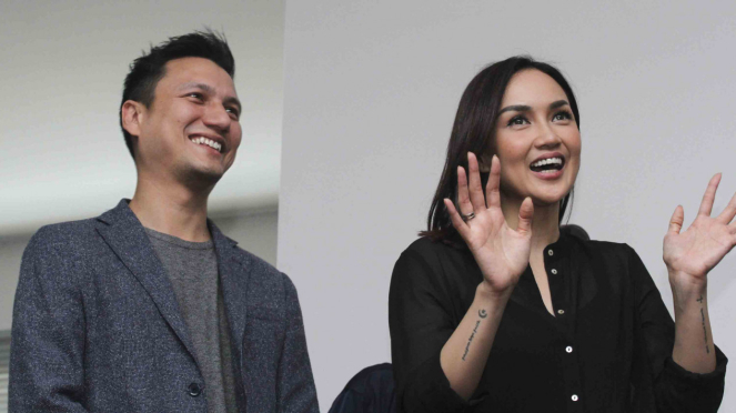 Pemeran Film Sabrina, Sara Wijayanto dan Christian Sugiono