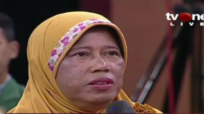 Komariah, Ibunda Riski Syahputra yang tewas saat acara pembagian sembako