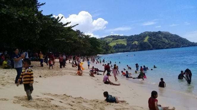 Sensasi Berwisata Di Pantai Pall Likupang Sulawesi Utara Viva