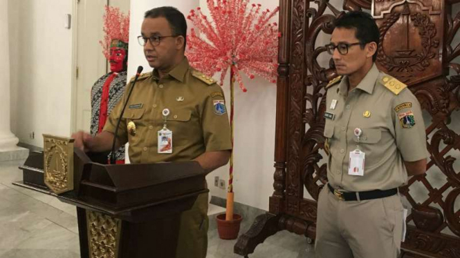 Gubernur DKI Jakarta Anies Baswedan dan Wakil Gubernur Sandiaga Uno.