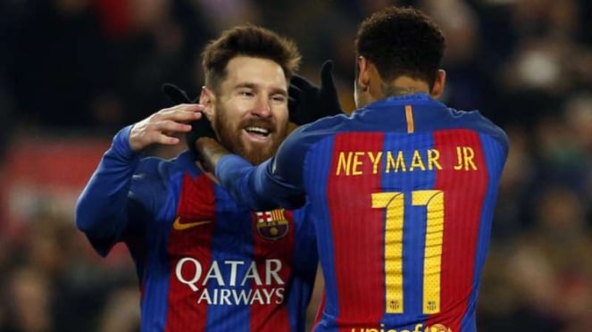 Neymar (kanan) saat masih membela Barcelona bersama Lionel Messi (kiri)