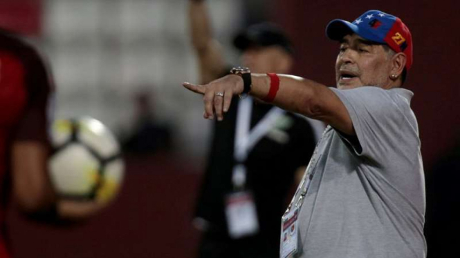 Diego Maradona saat masih melatih klub Uni Emirat Aran, Fujairah