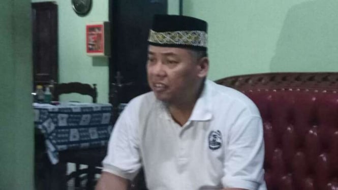 Sofyan Tsauri, mantan polisi.