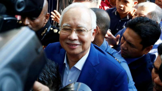 Fantastisnya Jumlah Uang Tunai Sitaan dari Najib Razak