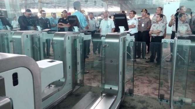 Imigrasi Bandara Soetta Siapkan 30 Automatic Gate