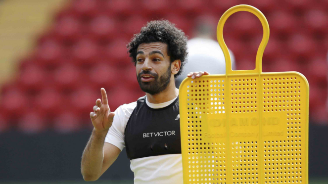 Pemain Liverpool, Mohamed Salah saat latihan menjelang laga Final Liga Champions