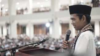 Bela Ustaz Abdul Somad Trending, Ada Yang Kasih Perintah