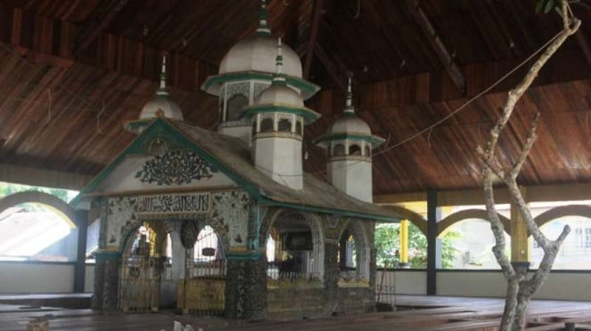 Makam Syekh Burhanuddin Ulakan di Padang Pariaman, Sumatera Barat