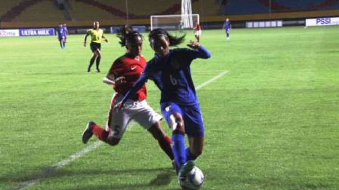 Timnas wanita Indonesia vs Thailand.