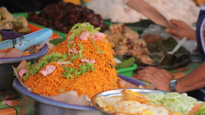 Aneka kuliner Ramadan di Pasa Pabukoan, Sumatera Barat.