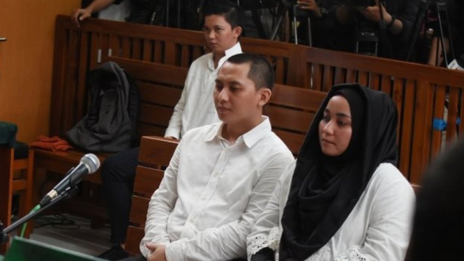 Andika Surachman, Anniesa Hasibuan dan Siti Nuraidah Hasibuan dinyatakan terbukti bersalah menipu puluhan ribu jamaah umroh. -  Reuters