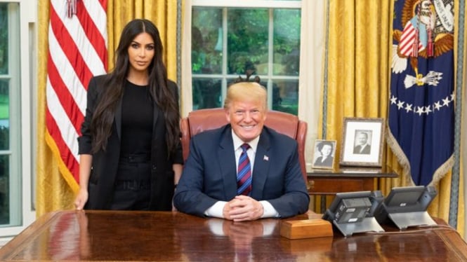 Kim Kardashian dan Donald Trump