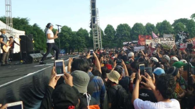 Slank meriahkan konser#PancasilaRumahKita