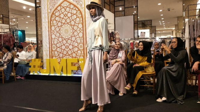 Koleksi modest wear Medina Zein